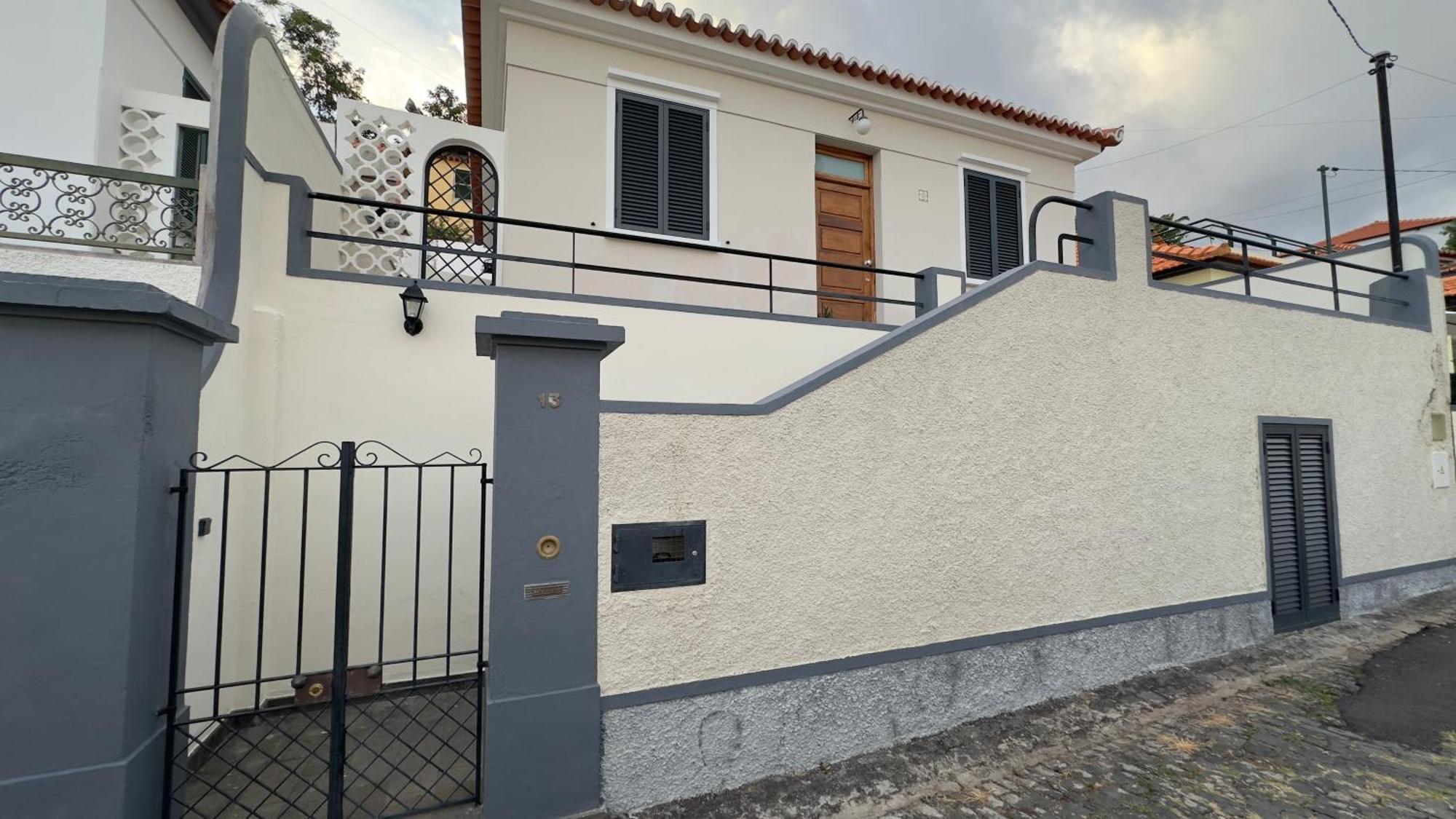 Casa Santiago II Funchal Villa Exterior photo